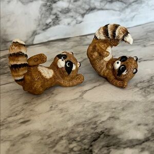 Vintage VTG 80s 1984 Enesco set of 2 raccoon figures